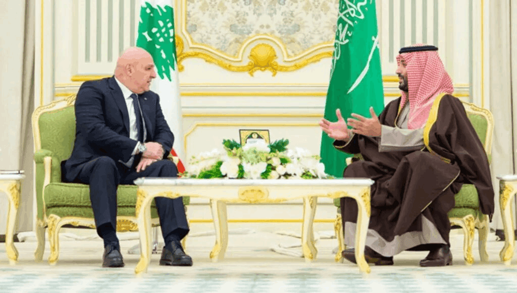 Aoun Discusses Condemnation of Attacks with Saudi Crown Prince