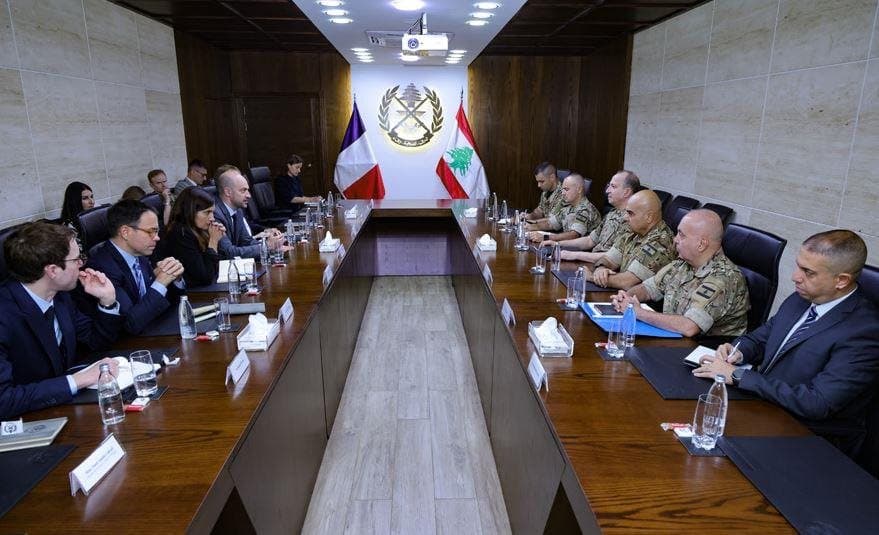 قائد الجيش يناقش مع الوزير الفرنسي مستقبل اليونيفيل