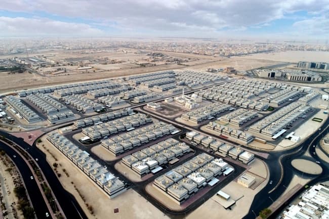 إخلاء مساكن شرق تيماء في سبتمبر