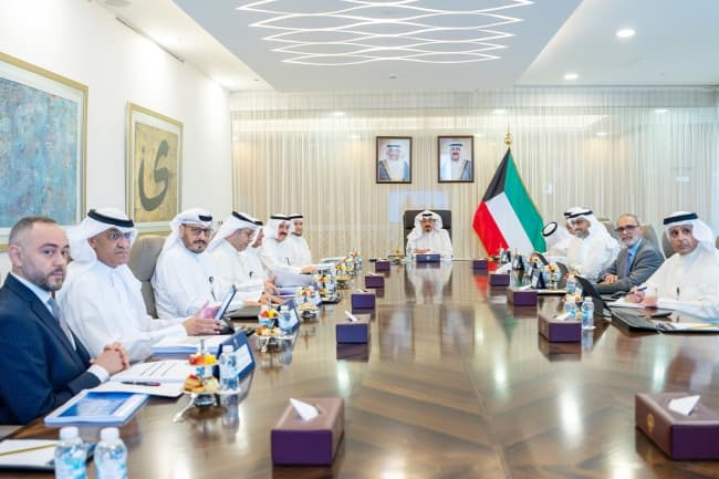 الأعلى للبترول يوافق على حسابات مؤسسة البترول لعامي 2025-2026