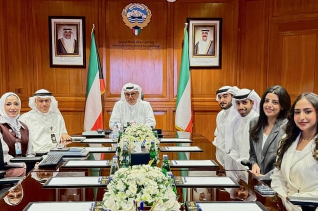 المخيزيم يعزز الكفاءات الوطنية في كفاءة الطاقة