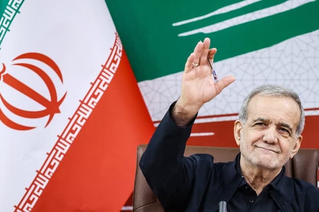 إيران تدعو لإنهاء الحرب اليوم