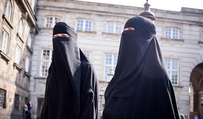 سفارة الكويت تحذر من قانون حظر تغطية الوجه في البرتغال