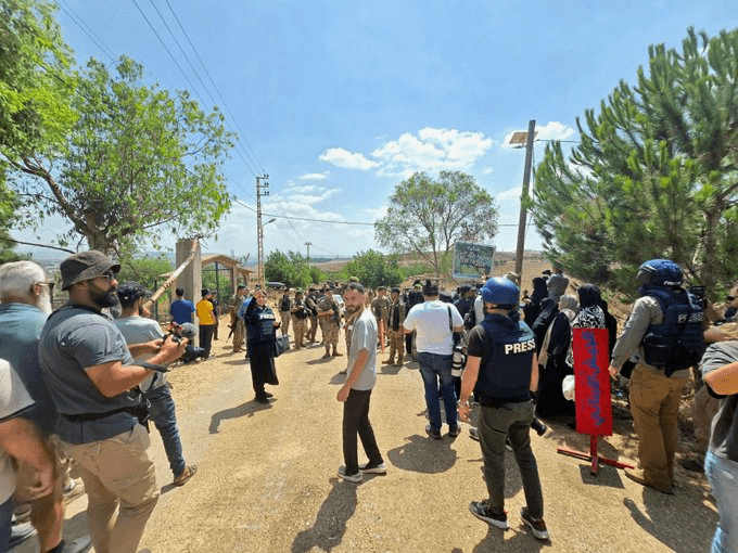 Western Zuwara residents enter with military support