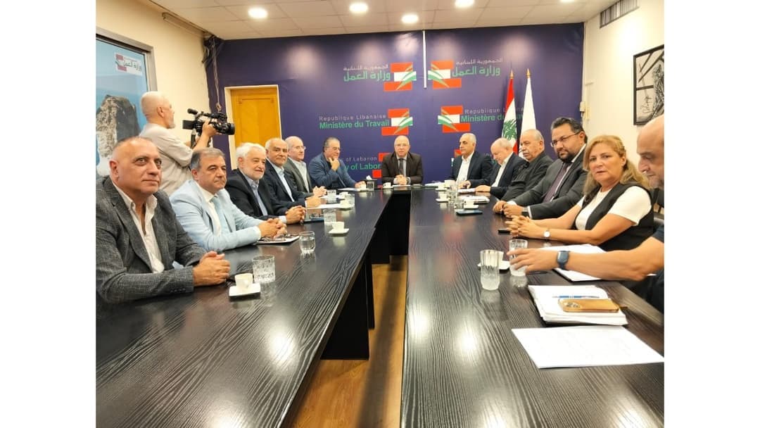 حيدر يعلن عن آلية جديدة لبدل النقل وزيادة الحد الأدنى للأجور
