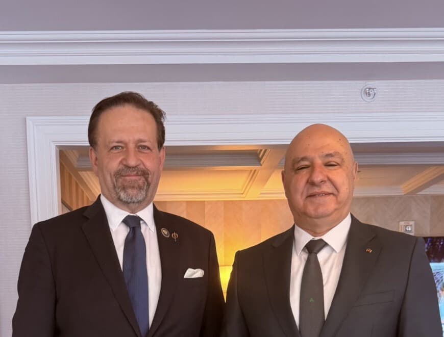 مسؤول أميركي يمدح عون كقائد مميز