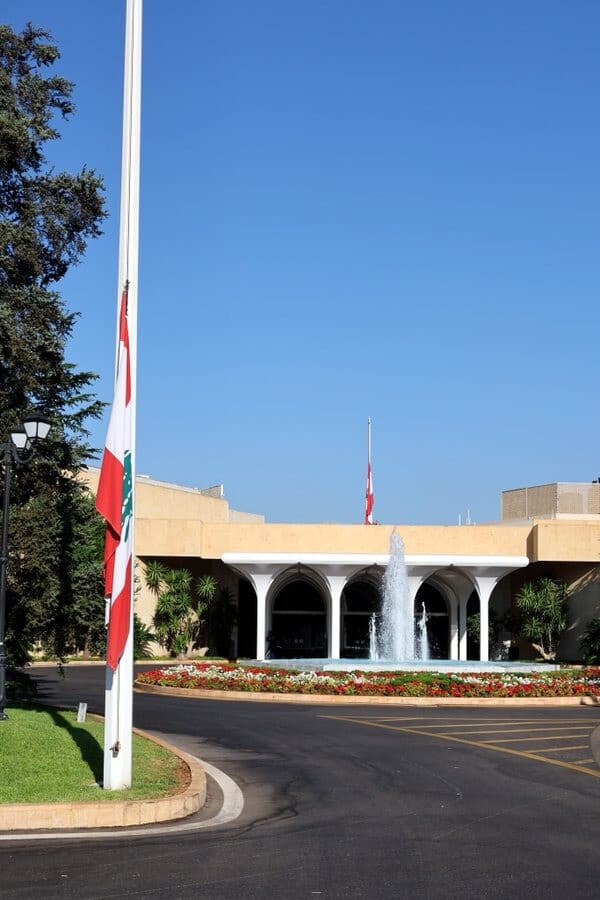 Lebanese flag lowered for August 4 victims