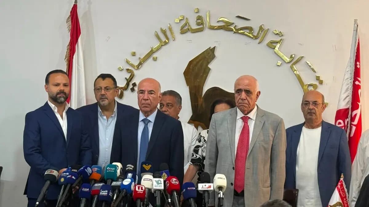 Press to challenge new media law