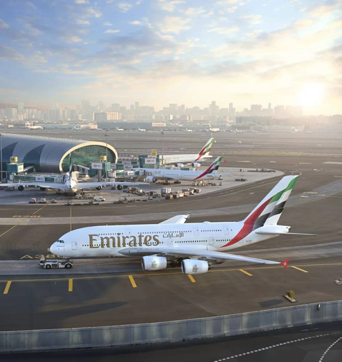 UAE updates 99 aircraft and receives 33 A350 models in December