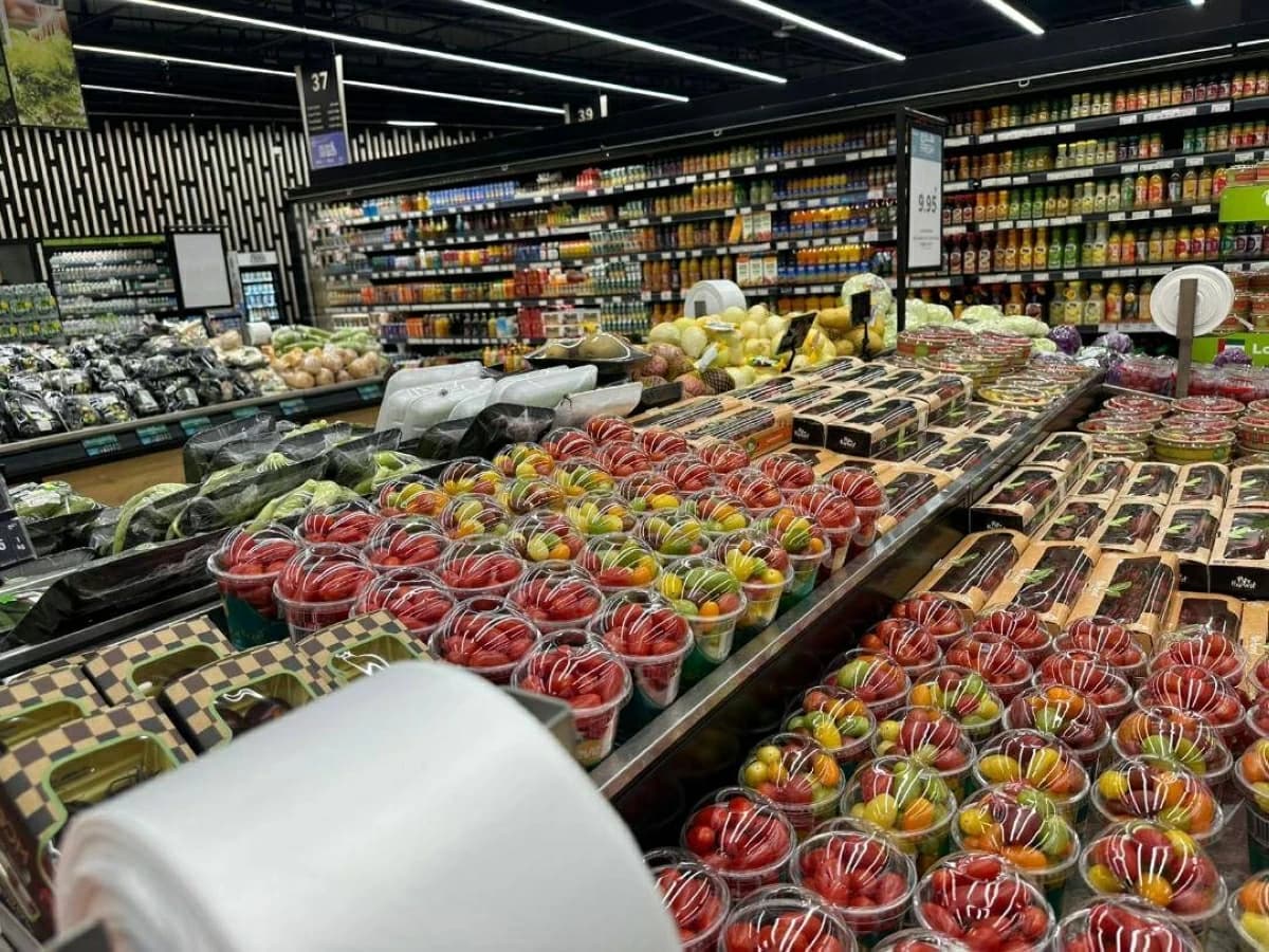 Al-Mahally Brand Dominates Sales Outlet Shelves Amid Rising Competition from Imported Products