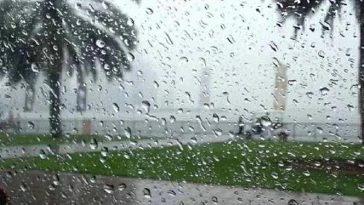 Variable showers of varying intensities affect different areas