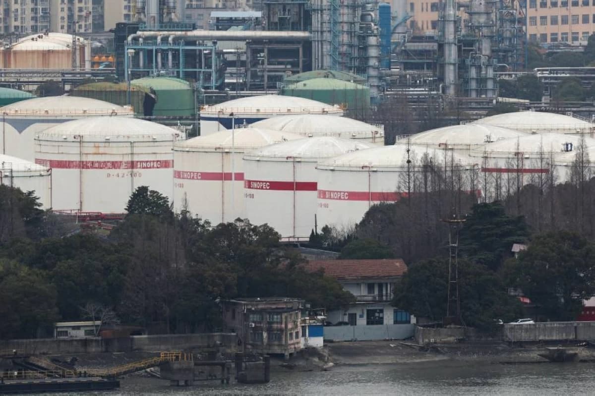 Oil Prices Rise for Fourth Consecutive Day as Markets Focus on Strait of Hormuz