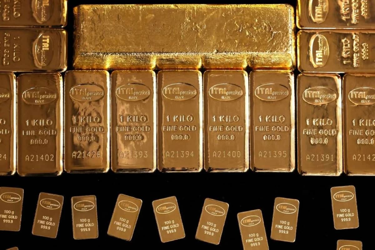 Gold declines amid Middle East escalation as silver reaches $57 an ounce