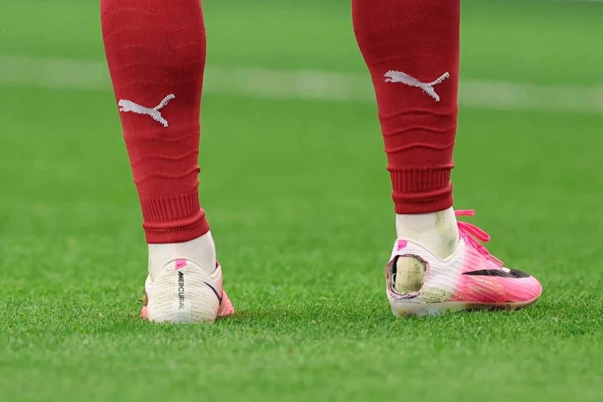Why do some players cut the heel of their shoes before important matches?