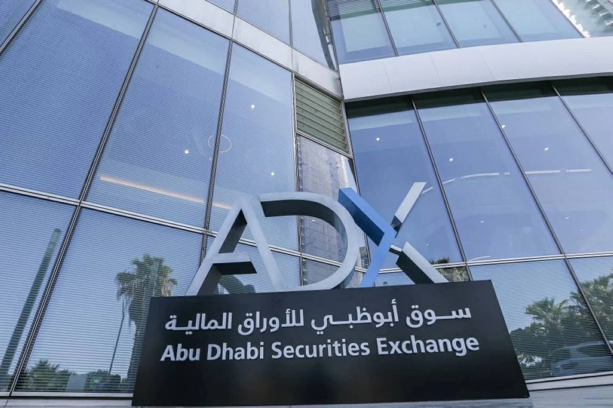 صفقتان كبيرتان في أسهم الإمارات بقيمة 251.3 مليون درهم