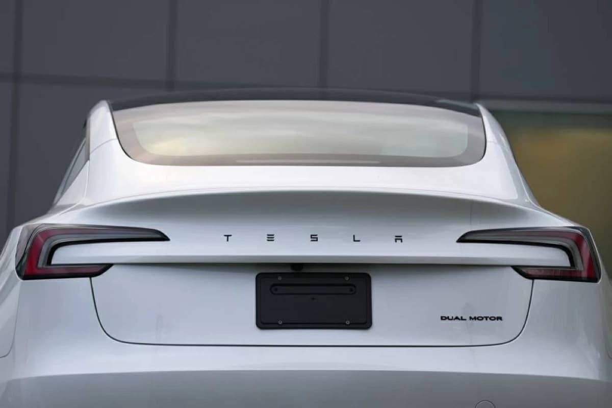 Tesla reports lower earnings despite $28B Q2 revenue