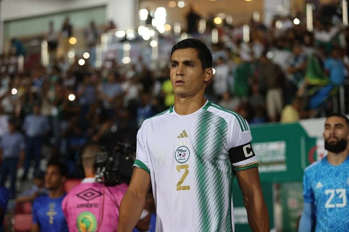 عيسى ماندي يعتزل اللعب الدولي