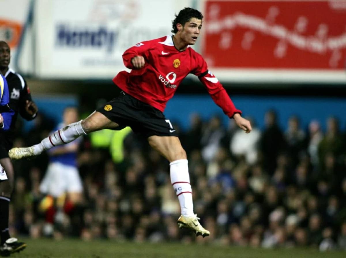 Cristiano Ronaldo transfer valued at 292M pounds