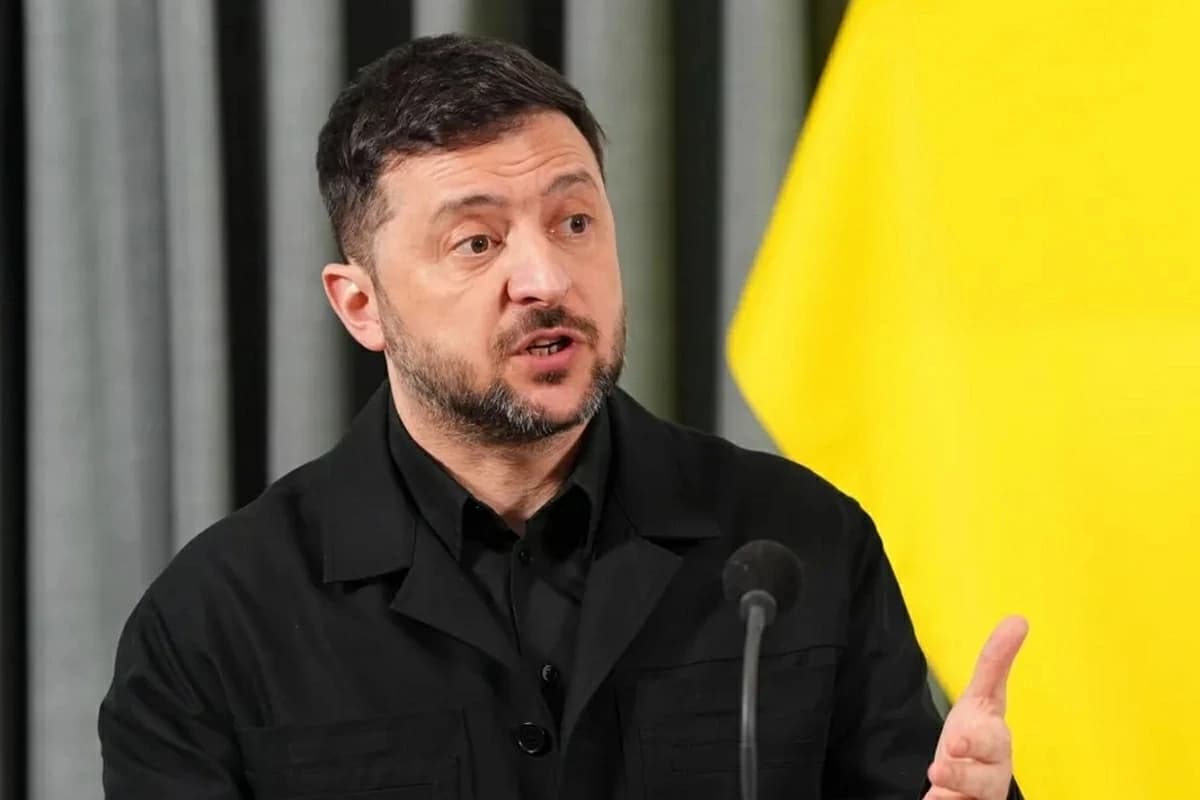 Zelensky reports attack on Russian oil sites