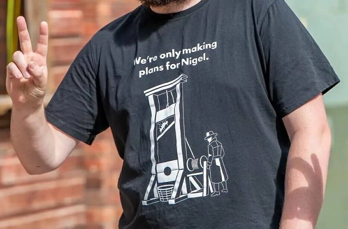 Legal clash over Nigel guillotine image