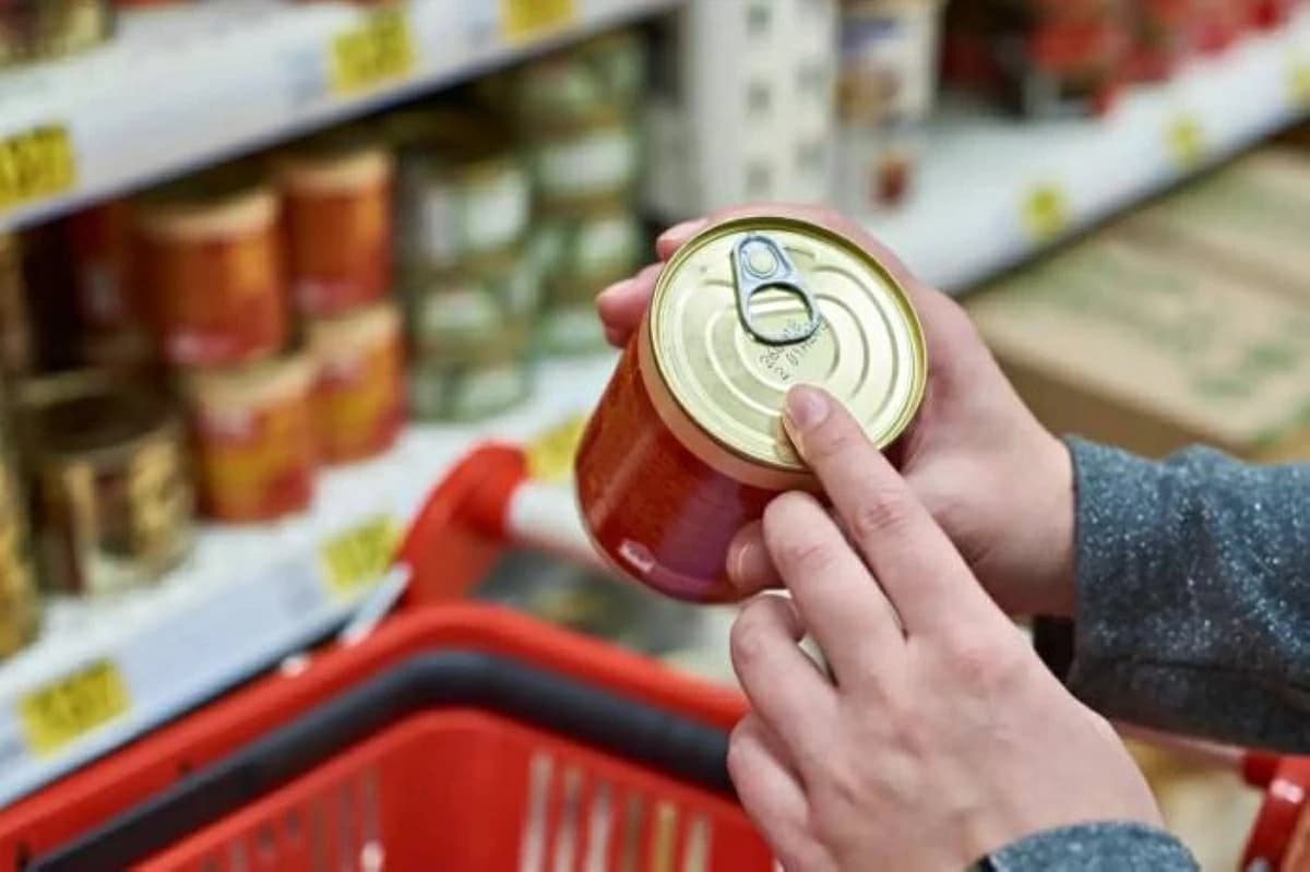 Food can stay safe past expiry