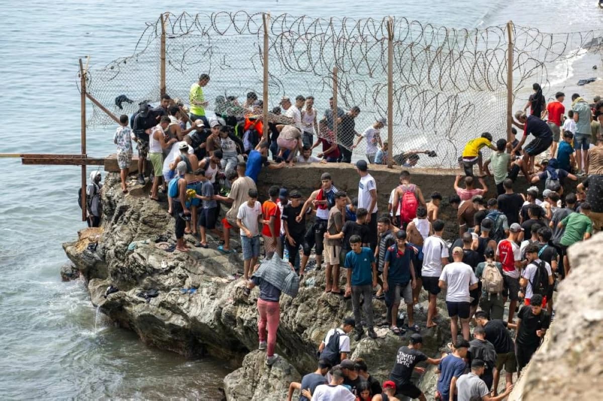 اضطرابات بين المغرب وسبتة بعد إشاعة فتح الحدود