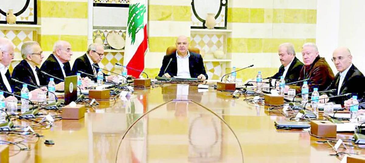عون يؤكد عدم شرعية الأسلحة خارج سلطة الدولة