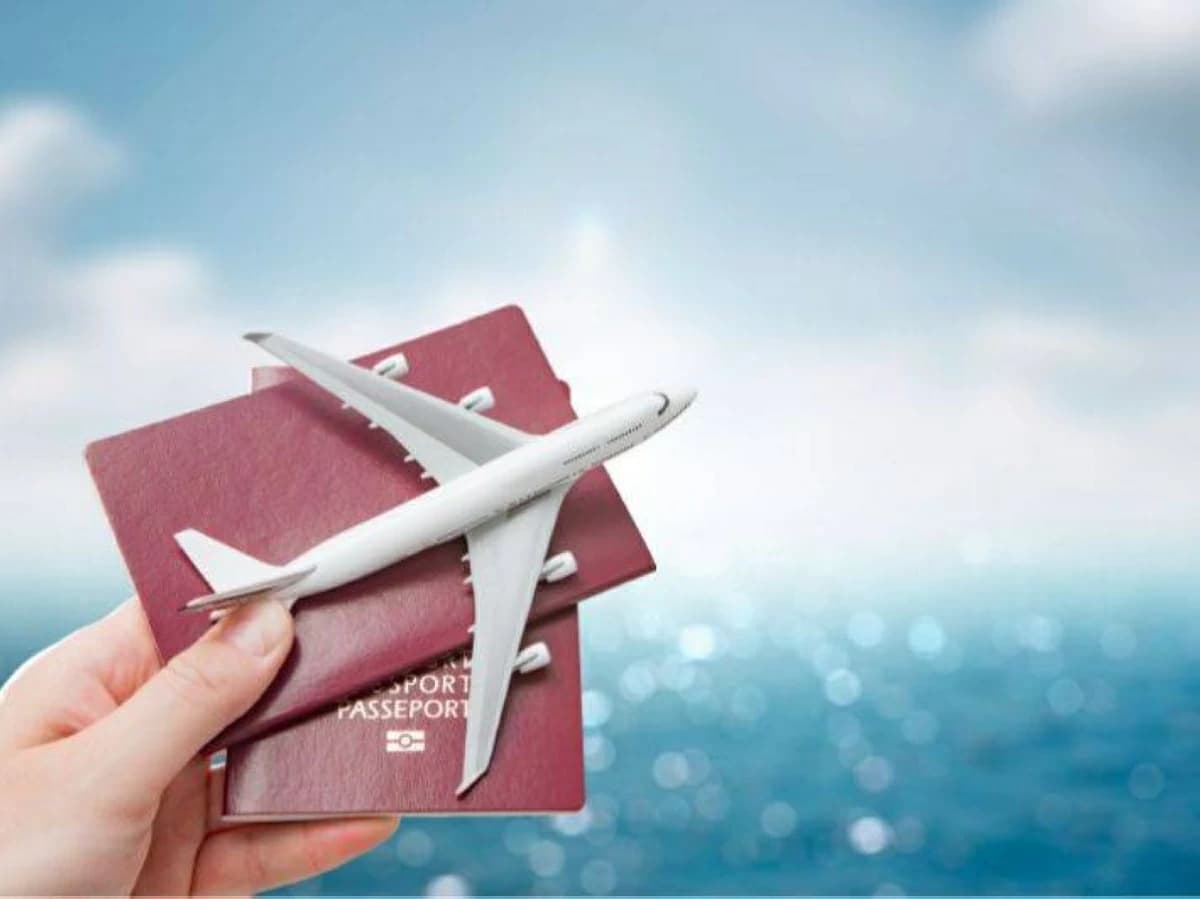 Travel scams persist during holidays