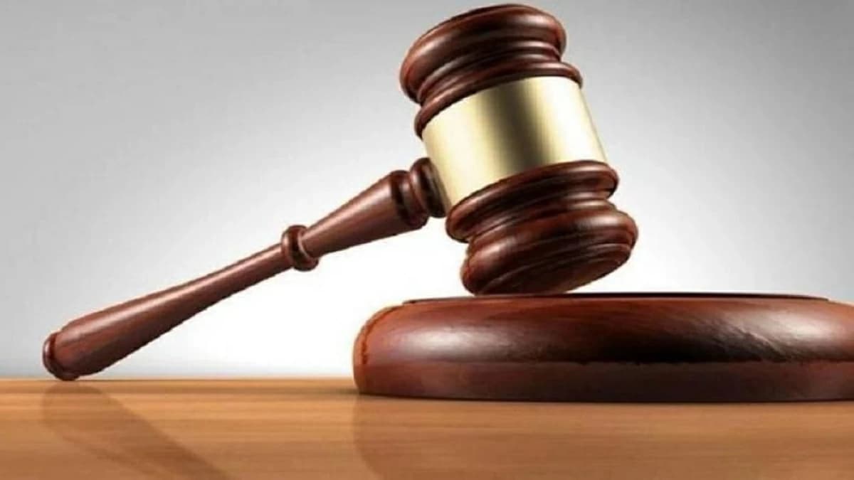 Insulting a mother in child-rearing leads to 10,000 dirham fine