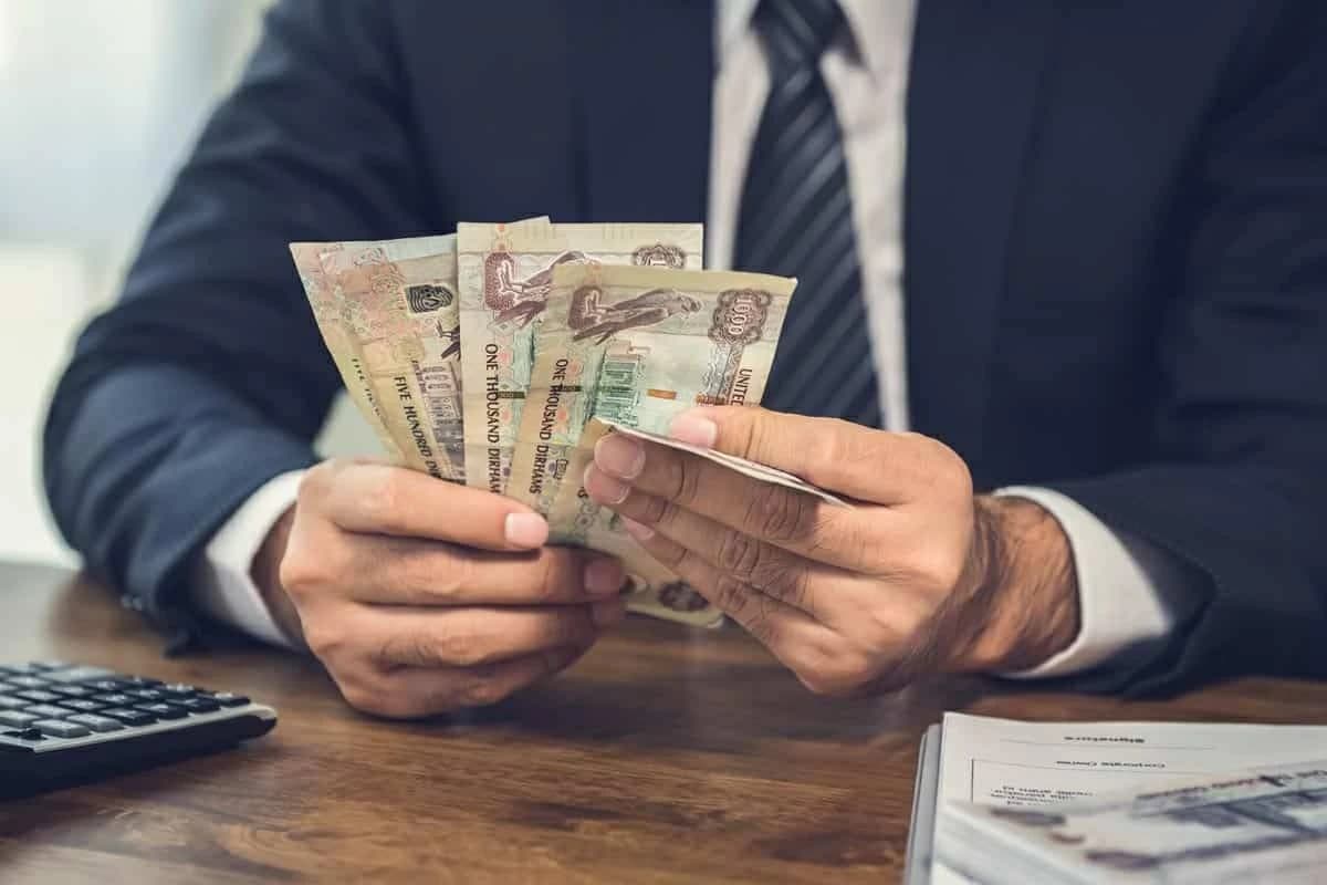 رواتب الإمارات تتوقع ارتفاعها في 2026