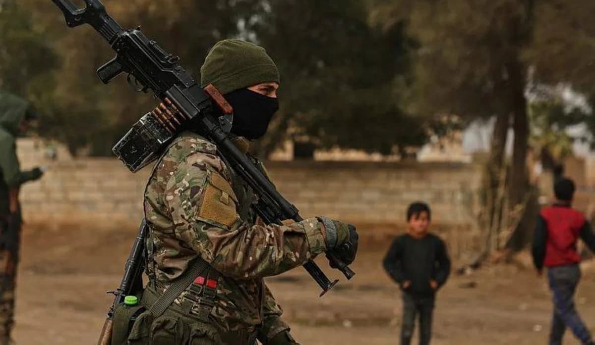 Syrian forces on high alert near Iraq