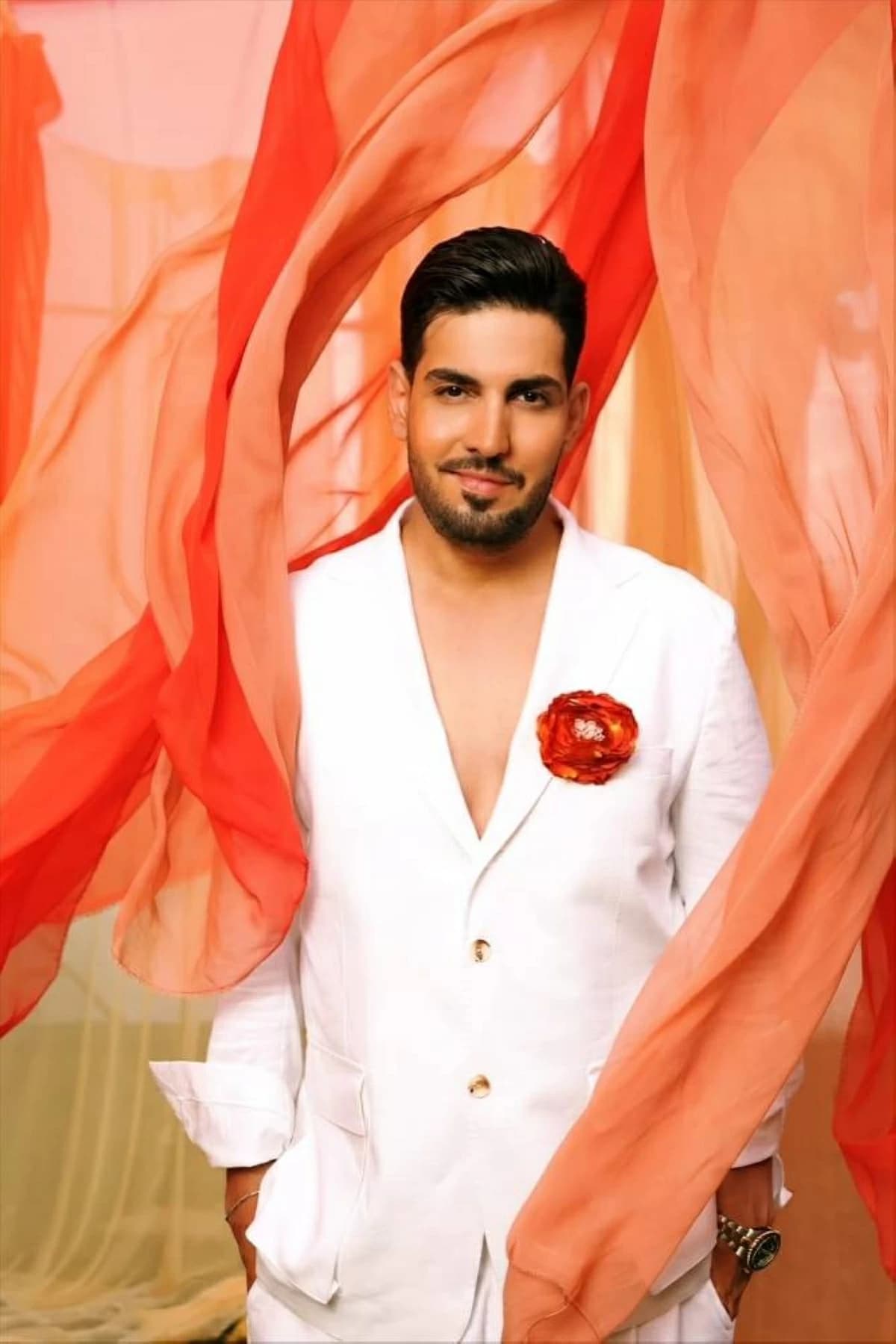 نجل عبدالحليم حافظ يدعم جديد محمود راتب