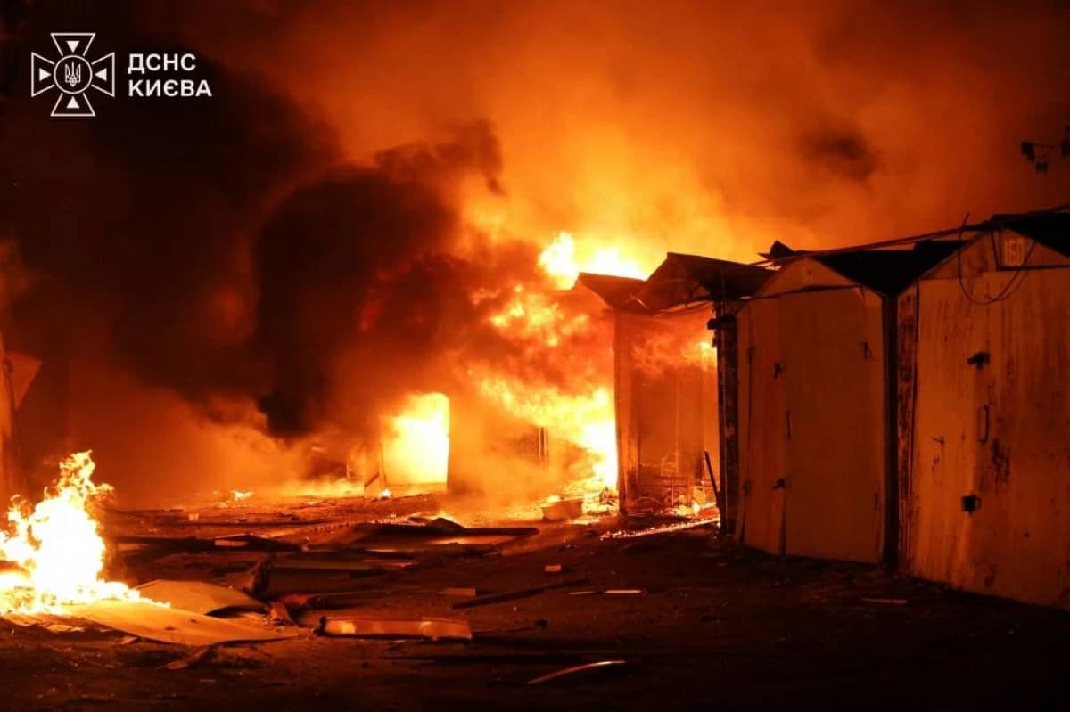 انفجارات في كييف وروسيا تعترض 397 مسيرة