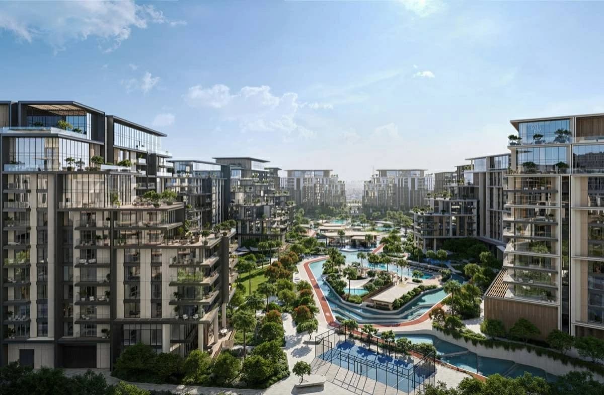 Miras begins setup for City Walk Cristaline