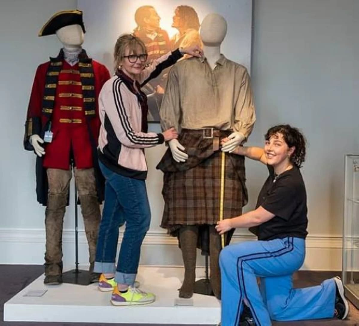 ملابس مسلسل Outlander بقيمة 729 ألف جنيه