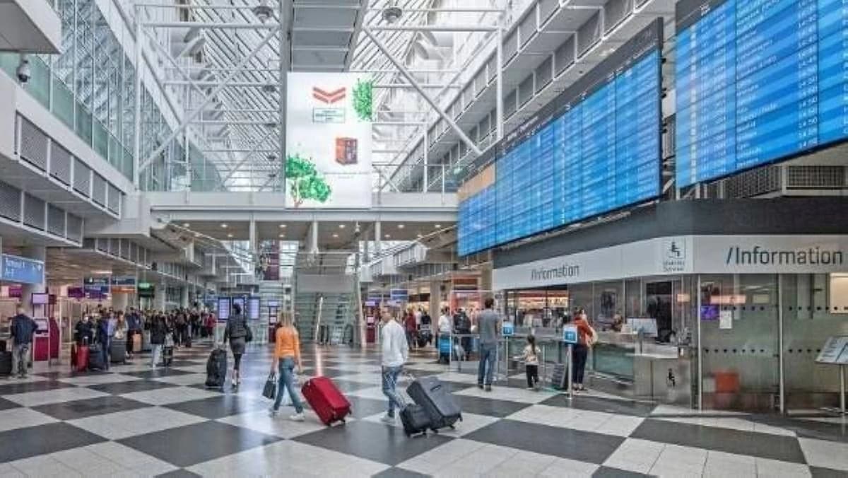 Border Checks Delay Flights at Munich and Amsterdam