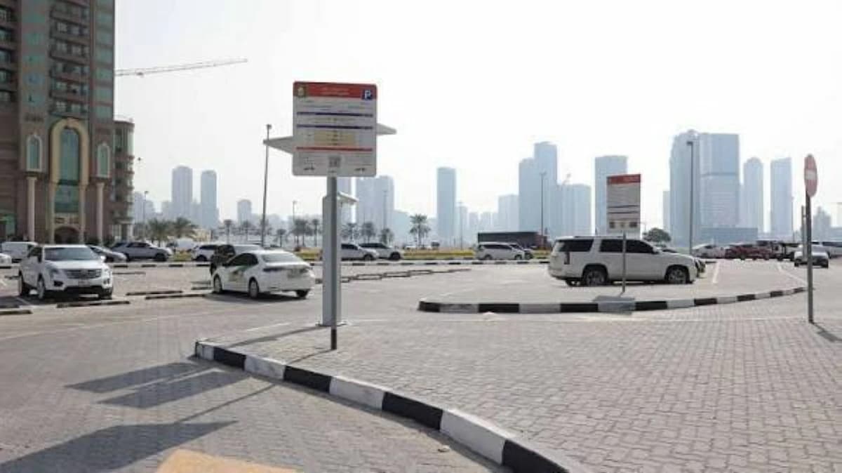 الشارقة توفر مواقف إضافية في الخان والممزر