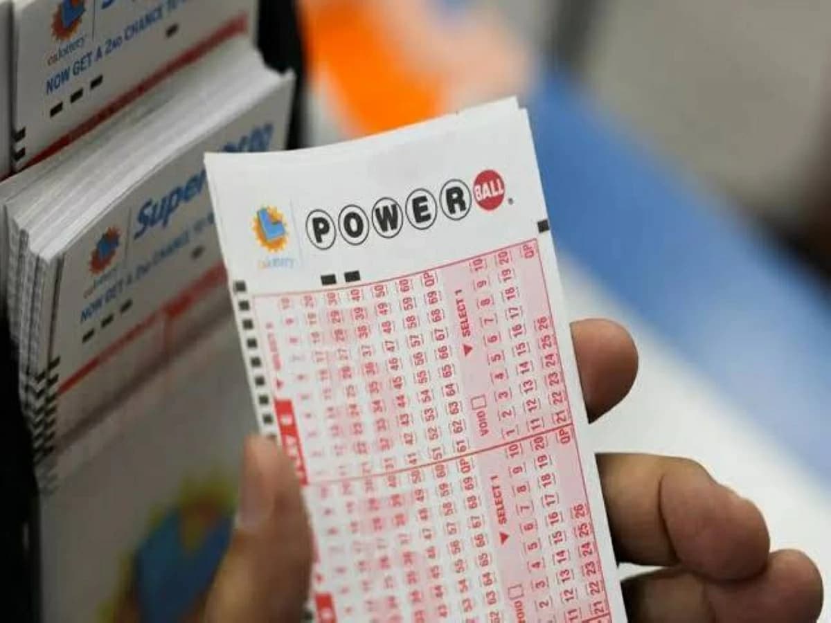 Powerball secures $1.04 billion