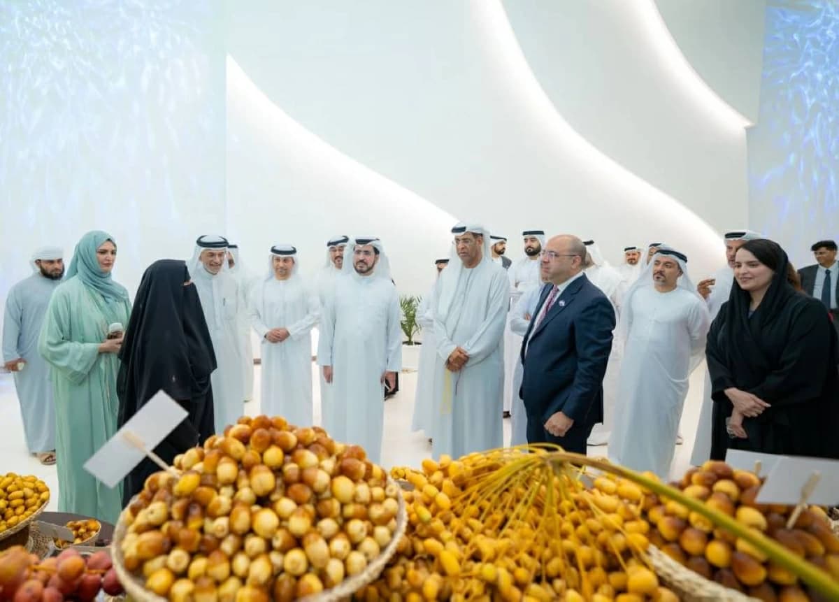 سعيد الطاير يسلط الضوء على النخلة كرمز للعطاء