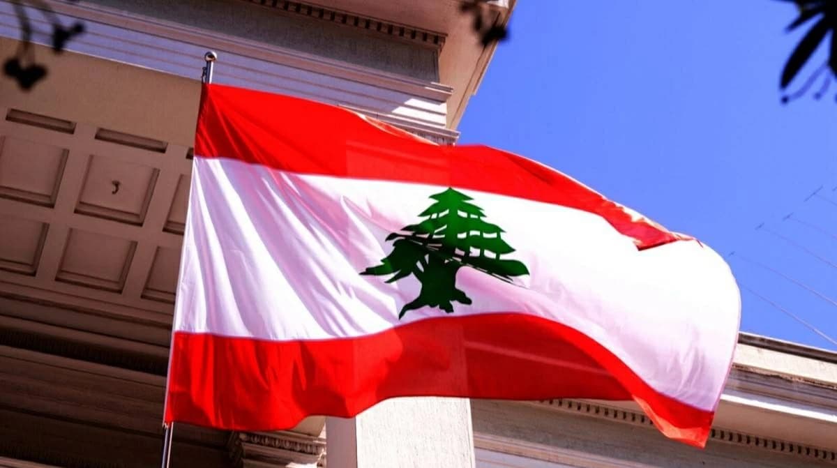 لبنان يوافق على تسليم ضابط سوري متهم بالجرائم