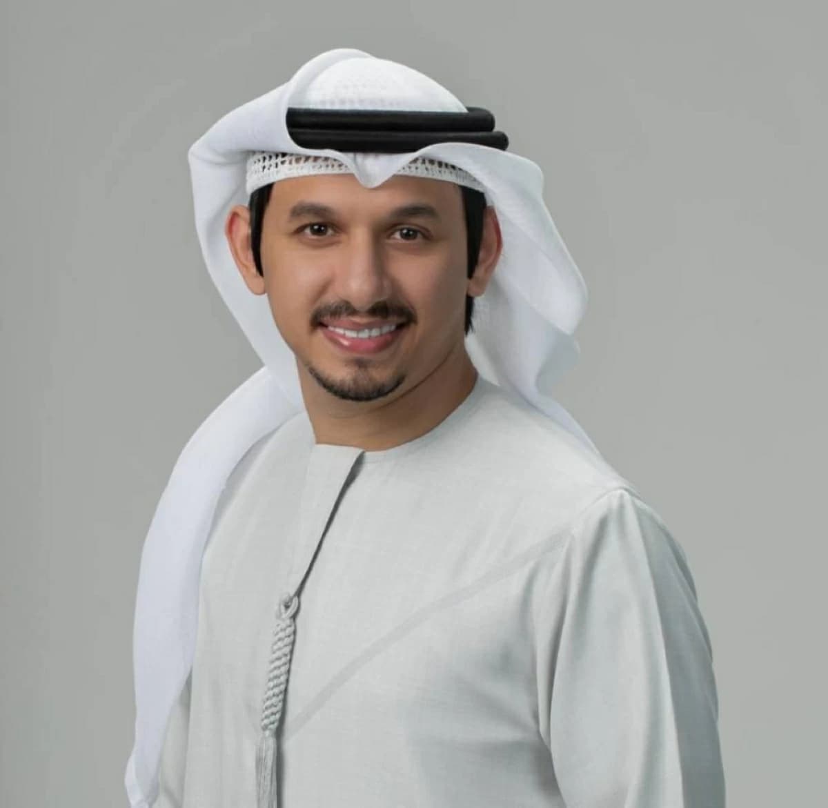 عبدالرحمن الجنيد يصدر محازم الطيب