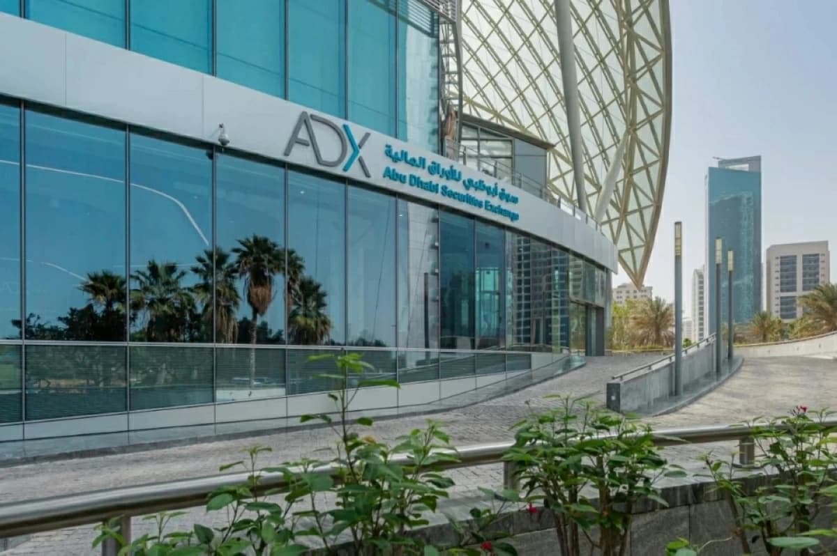 Major stocks support Abu Dhabi market, drag Dubai