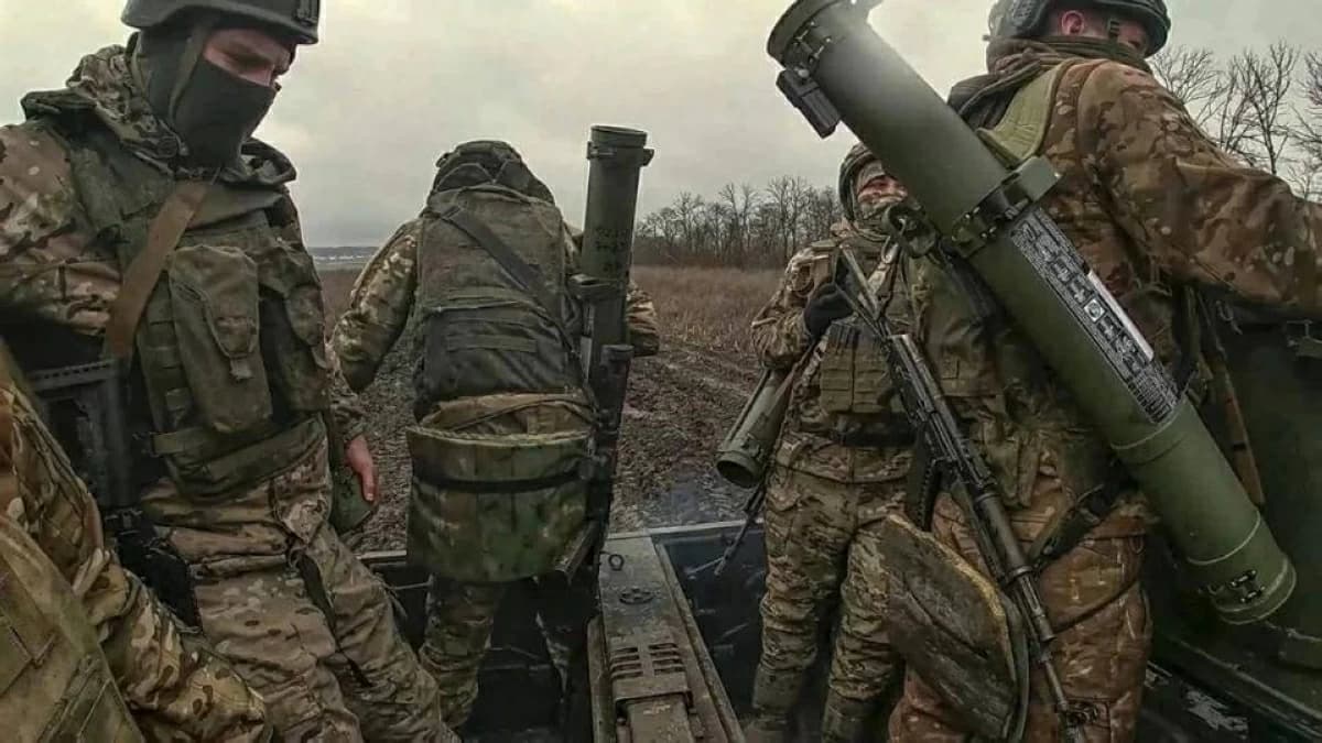 Zelensky Offers Peace Plan as Moscow Rejects NATO