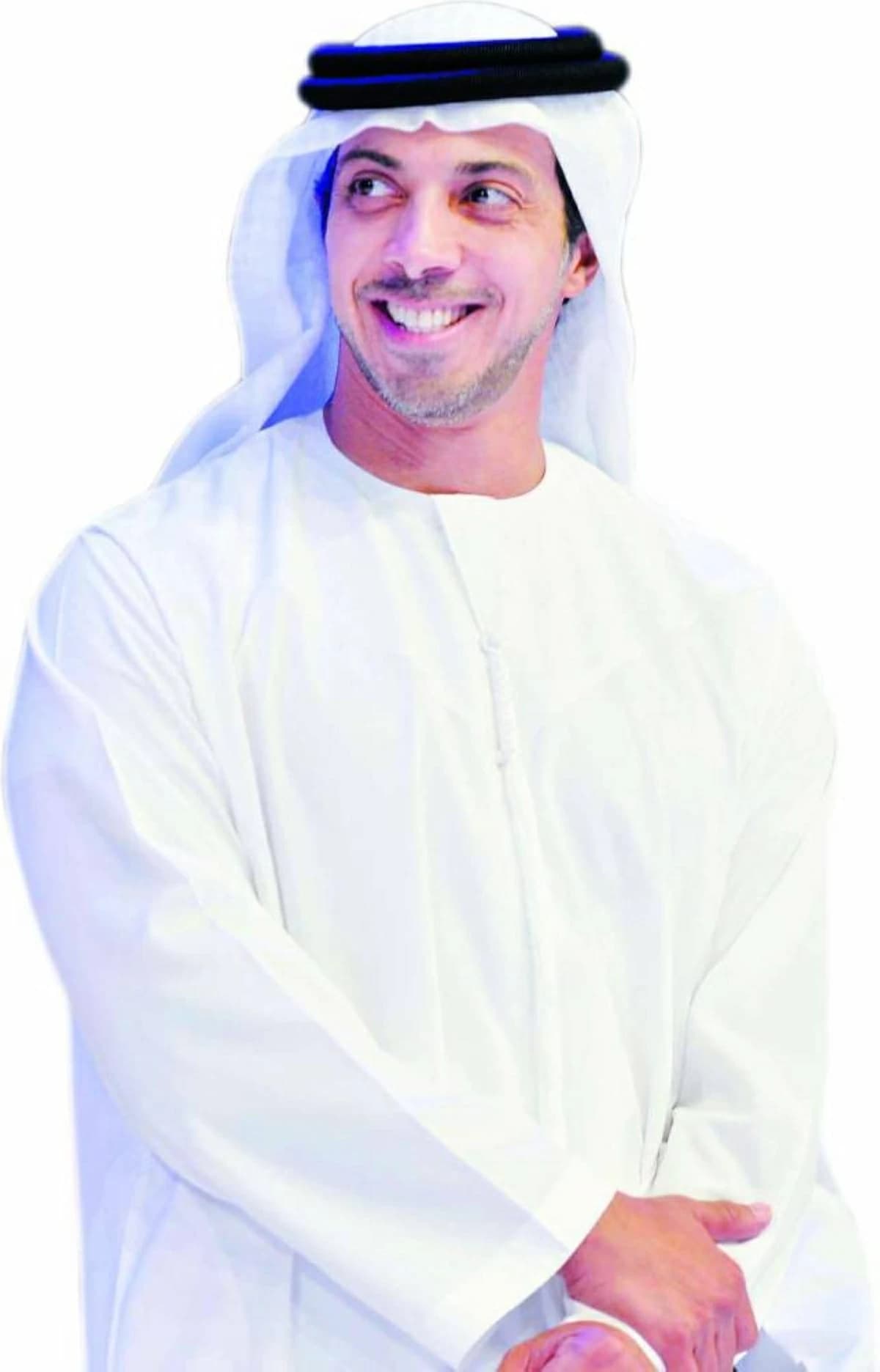 منصور بن زايد يبرز تراث الفروسية في الإمارات