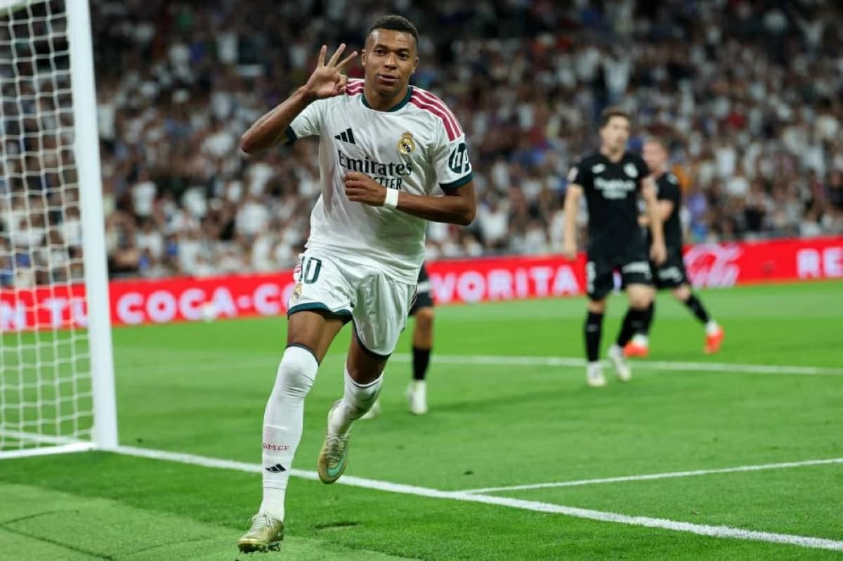 مبابي يسطع والبرنابيو يهلل لريال مدريد