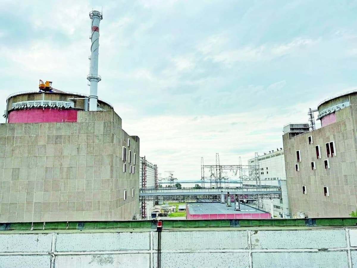 Drone strikes on Zaporizhzhia nuclear facility