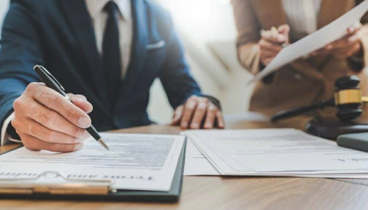 إعلانات المصارف وشروط غير متوقعة