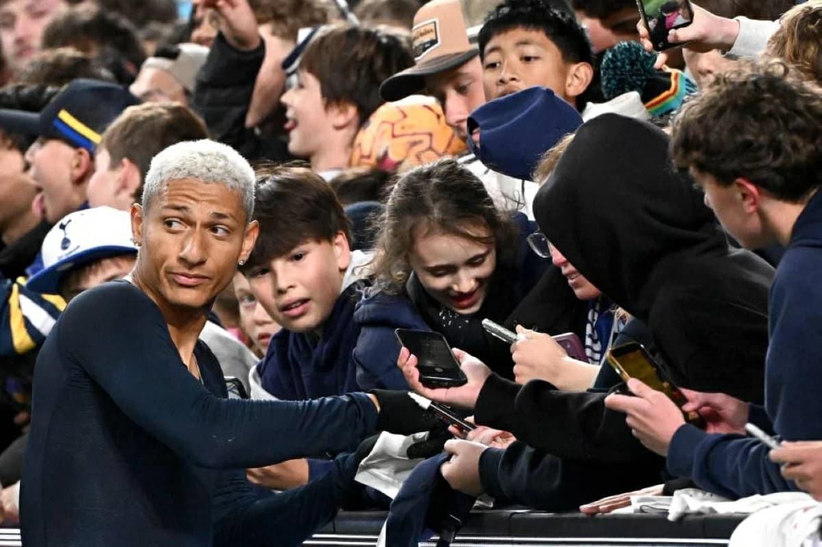 Richarlison suggests Tottenham exit