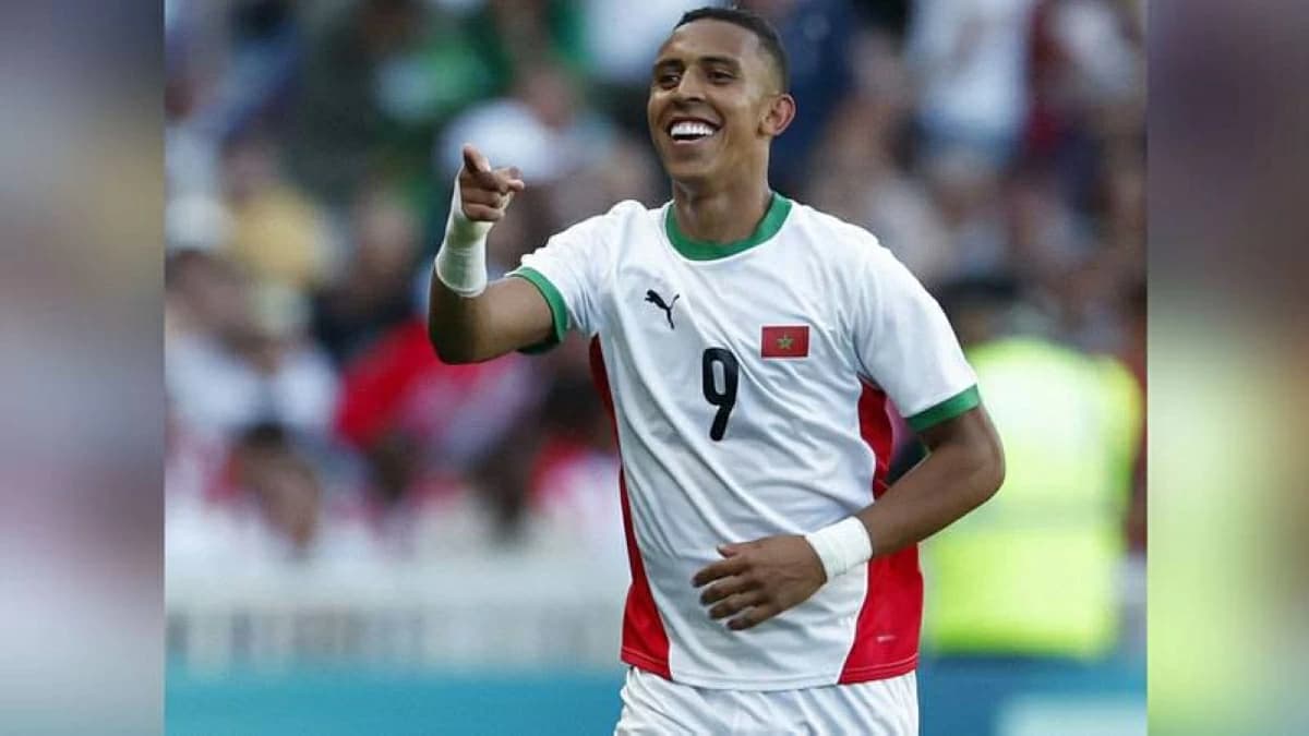 وفاة والد لاعب المغرب سفيان رحيمي