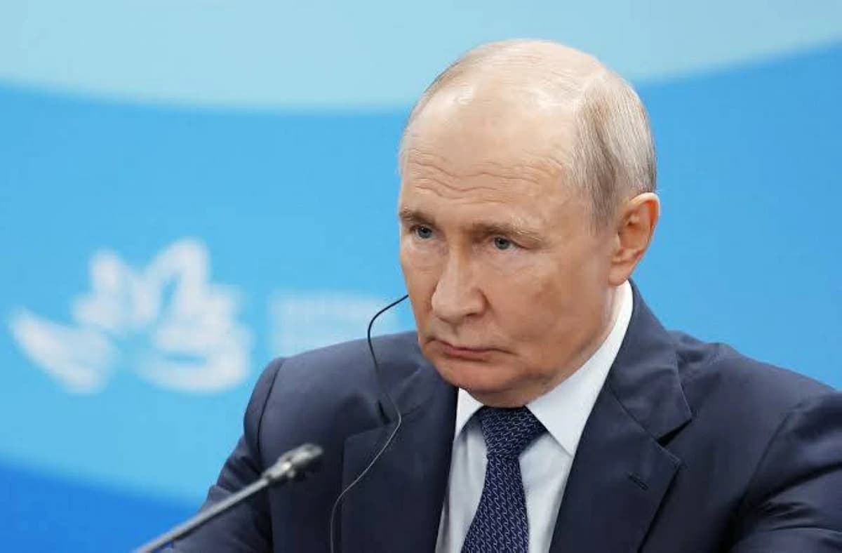 Putin denies new Russian military buildup